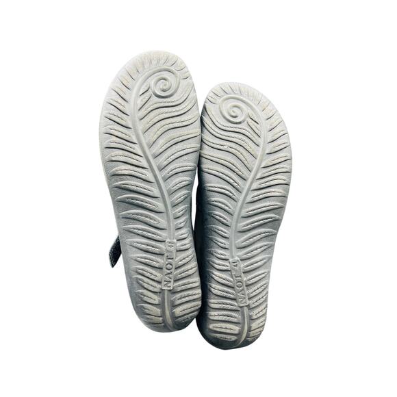 ✨ Naot Mary Jane Slingback Silver Swirl Leather Shoes Women’s 41 Comfort Arch - Picture 6 of 7